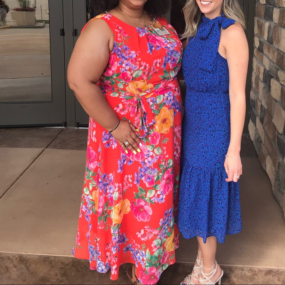 Jessica Howard fun floral bright sleeveless dress!